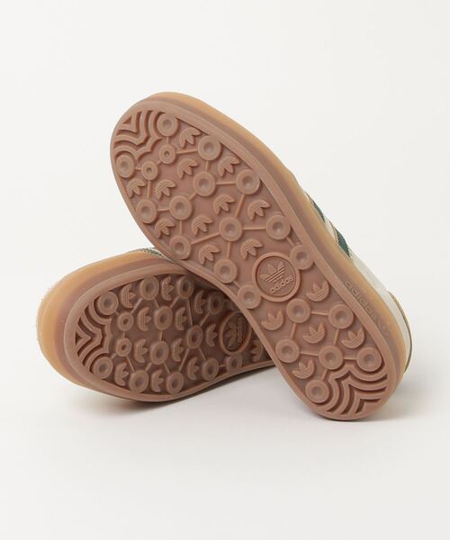 adidas Originals(アディダスオリジナルス)の「GAZELLE BOLD W(スニーカー・レディース・ホワイト系その他・23.5cm/24.0cm/24.5cm/23.0cm/22.5cm/25.0cm)」の3枚目の写真