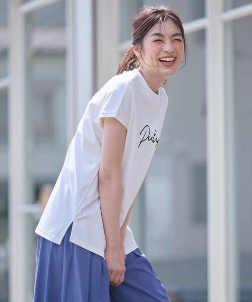 ANY(エニィ)の「【汗ジミ防止加工】シルケットスムースフレンチスリーブ刺繍ロゴTシャツ(Tシャツ/カットソー・レディース・ブラック系/ホワイト系/グレー系・4)」の4枚目の写真