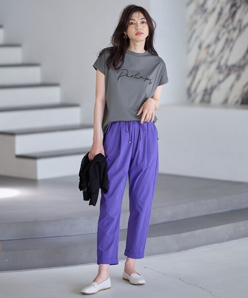 ANY(エニィ)の「【汗ジミ防止加工】シルケットスムースフレンチスリーブ刺繍ロゴTシャツ(Tシャツ/カットソー・レディース・ブラック系/ホワイト系/グレー系・4)」の12枚目の写真