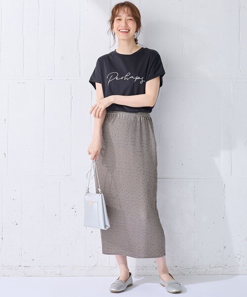 ANY(エニィ)の「【汗ジミ防止加工】シルケットスムースフレンチスリーブ刺繍ロゴTシャツ(Tシャツ/カットソー・レディース・ブラック系/ホワイト系/グレー系・4)」の18枚目の写真