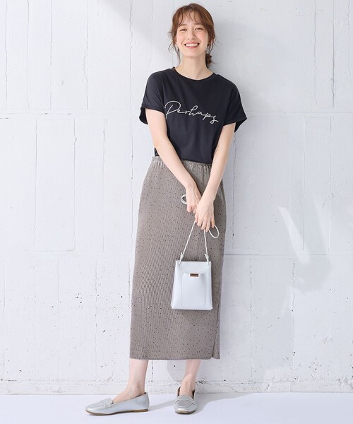 ANY(エニィ)の「【汗ジミ防止加工】シルケットスムースフレンチスリーブ刺繍ロゴTシャツ(Tシャツ/カットソー・レディース・ブラック系/ホワイト系/グレー系・4)」の19枚目の写真