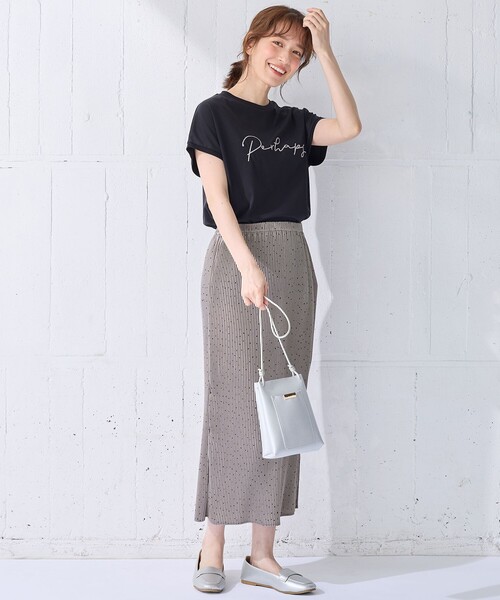 ANY(エニィ)の「【汗ジミ防止加工】シルケットスムースフレンチスリーブ刺繍ロゴTシャツ(Tシャツ/カットソー・レディース・ブラック系/ホワイト系/グレー系・4)」の20枚目の写真