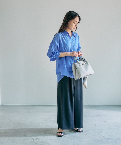 Elura（エルーラ）の「アイロンいらずセミシアシャツ/135291（シャツ/ブラウス・レディース・ブラウン系その他/ブルー/ネイビー・LARGE/MEDIUM）」の10枚目の写真