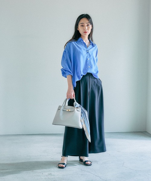 Elura（エルーラ）の「アイロンいらずセミシアシャツ/135291（シャツ/ブラウス・レディース・ブラウン系その他/ブルー/ネイビー・LARGE/MEDIUM）」の6枚目の写真