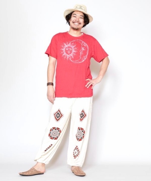 チャイハネ(チャイハネ)の「【チャイハネ】サンステメンズTシャツ(Tシャツ/カットソー・メンズ・パープル/ブラック/イエロー/レッド・FREE)」の5枚目の写真