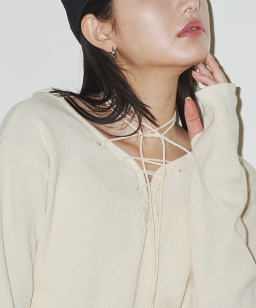Auntie Rosa Holiday(アンティローザホリデー)の「サーマルレースアッププルオーバー / 前後2WAY(Tシャツ/カットソー・レディース・オフホワイト/ブラック・FREE)」の18枚目の写真