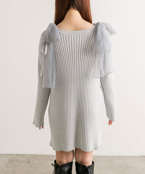 OLIVE des OLIVE（オリーブデオリーブ）の「肩リボンニットミニワンピ（ワンピース・レディース・サックスブルー/トップグレー/オフホワイト・FREE）」の17枚目の写真