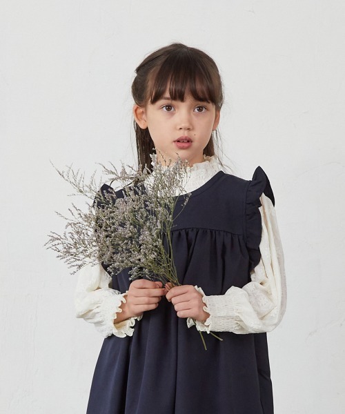 riziere（リジェール）の「フラワーレースシャーリングカラープルオーバー(MOMとお揃い)（シャツ/ブラウス・キッズ・アイボリー/ブラック・90/100/110/120/130/140/150）」の16枚目の写真