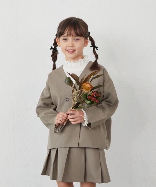 riziere（リジェール）の「フラワーレースシャーリングカラープルオーバー(MOMとお揃い)（シャツ/ブラウス・キッズ・アイボリー/ブラック・90/100/110/120/130/140/150）」の17枚目の写真