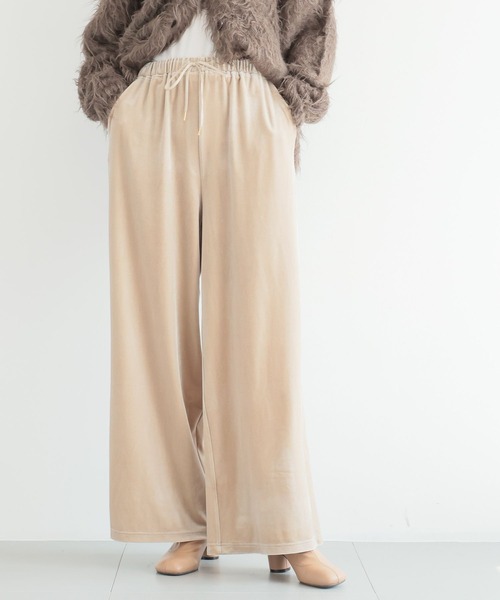 BARNYARDSTORM（バンヤードストーム）の「BARNYARDSTORM / ベロアワイドパンツ【WEB限定】マシンウォッシャブル（スウェットパンツ・レディース・ブラック/ピンク/チャコール/ベージュ/ライトイエロー・FREE）」の4枚目の写真