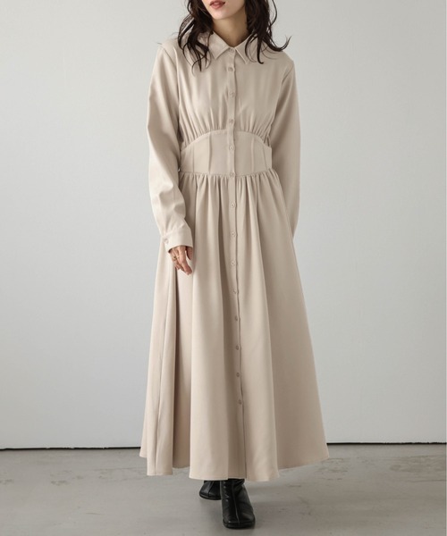 La-gemme(ラジェム)の「ウエストシェイプワンピース(ワンピース・レディース・ベージュ/ブラック/グレー系その他/コーラル・L/M)」の4枚目の写真