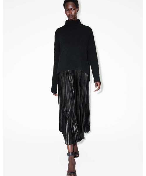 ALLSAINTS(オールセインツ)の「SPARK 2-IN-1 PLEATED MAXI DRESS | SPARK 2-IN-1 プリーツ マキシ ドレス・ワンピース(ワンピース・レディース・ブラック・XS/S/M/L)」の2枚目の写真