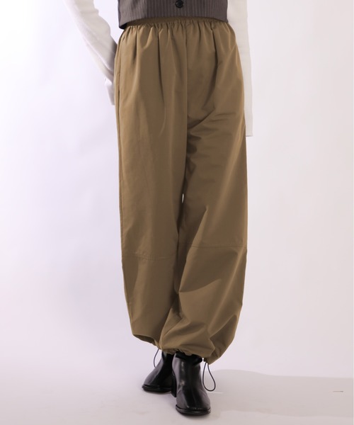 1chaku.(イッチャク)の「タフタスノーパンツ(その他パンツ・レディース・チャコール/ブラック/ブラウン/ベージュ・マルチサイズ)」の4枚目の写真