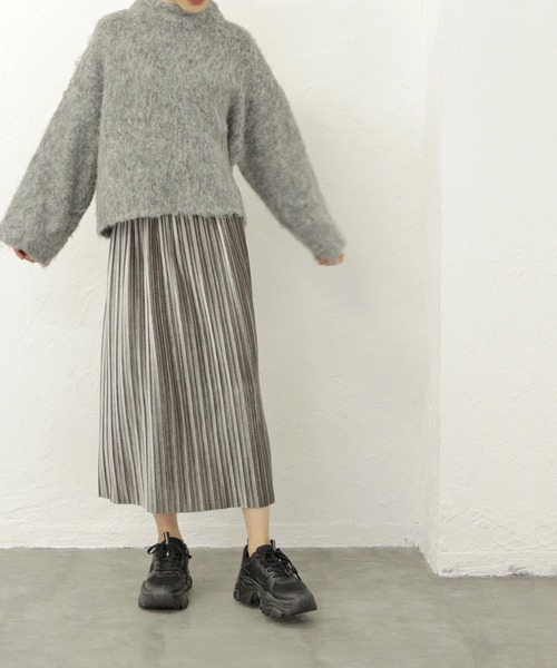 SOROTTO(ソロット)の「厚底ソールスニーカー/アグリーシューズ(スニーカー・レディース・ブラック/アイボリー・S/M/L/LL)」の12枚目の写真