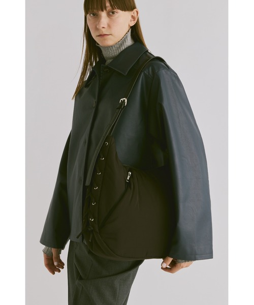 un/neu（アンノイ）の「レースアップパテッドラウンドショルダー（ショルダーバッグ・レディース・ブラウン/ブラック/アイボリー・FREE）」の9枚目の写真