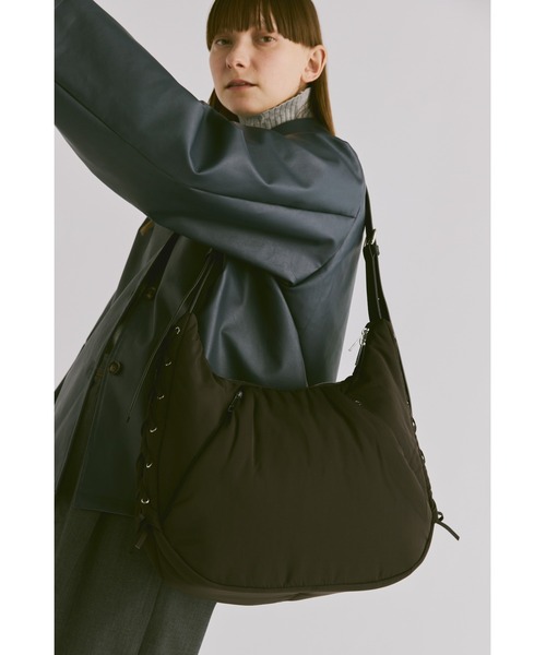 un/neu（アンノイ）の「レースアップパテッドラウンドショルダー（ショルダーバッグ・レディース・ブラウン/ブラック/アイボリー・FREE）」の8枚目の写真