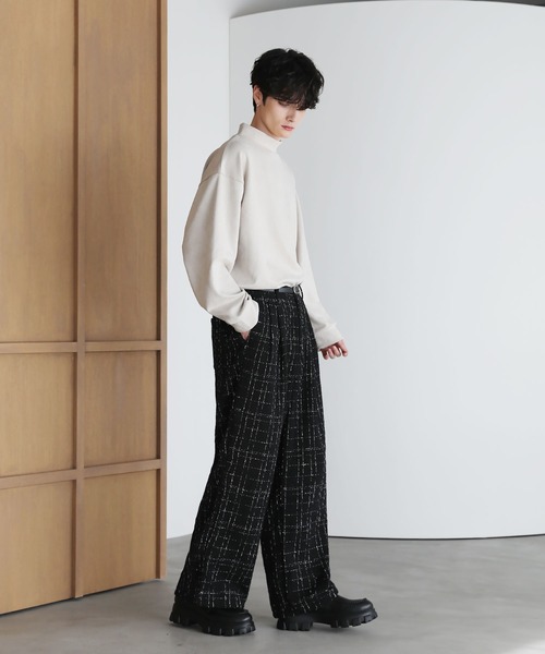 ETELIO（エテリオ）の「2タックツイードワイドパンツ（その他パンツ・メンズ・ホワイト/ブラック・S/M/L）」の4枚目の写真