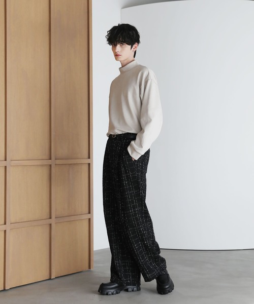 ETELIO（エテリオ）の「2タックツイードワイドパンツ（その他パンツ・メンズ・ホワイト/ブラック・S/M/L）」の5枚目の写真
