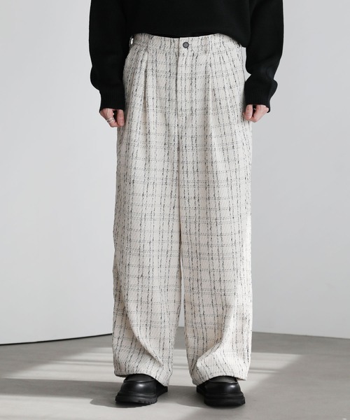 ETELIO（エテリオ）の「2タックツイードワイドパンツ（その他パンツ・メンズ・ホワイト/ブラック・S/M/L）」の11枚目の写真