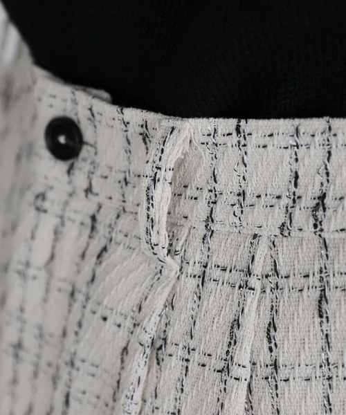 ETELIO（エテリオ）の「2タックツイードワイドパンツ（その他パンツ・メンズ・ホワイト/ブラック・S/M/L）」の17枚目の写真