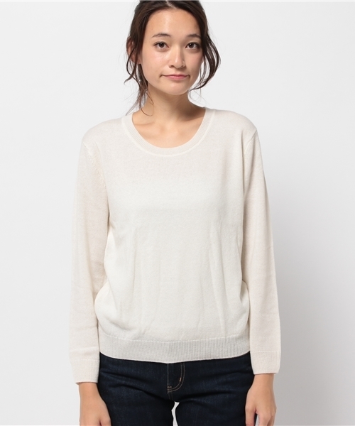 OUTLET（アウトレット）の「【DouDou】ウールカシミアラウンドネックP/O（ニット/セーター・レディース・オフホワイト・MEDIUM）」の2枚目の写真