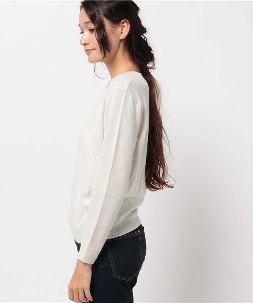 OUTLET（アウトレット）の「【DouDou】ウールカシミアラウンドネックP/O（ニット/セーター・レディース・オフホワイト・MEDIUM）」の3枚目の写真