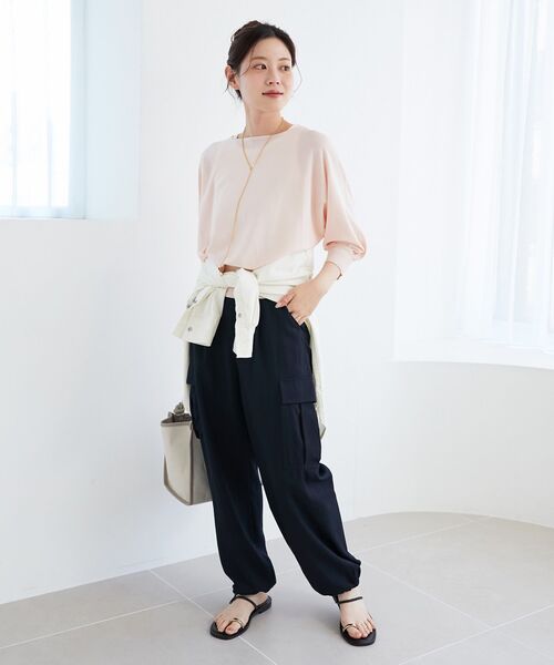 le.coeur blanc（ルクールブラン）の「《手洗い可能》テンセルカーゴパンツ（カーゴパンツ・レディース・ネイビー/カーキオリーブ・36/38）」の5枚目の写真