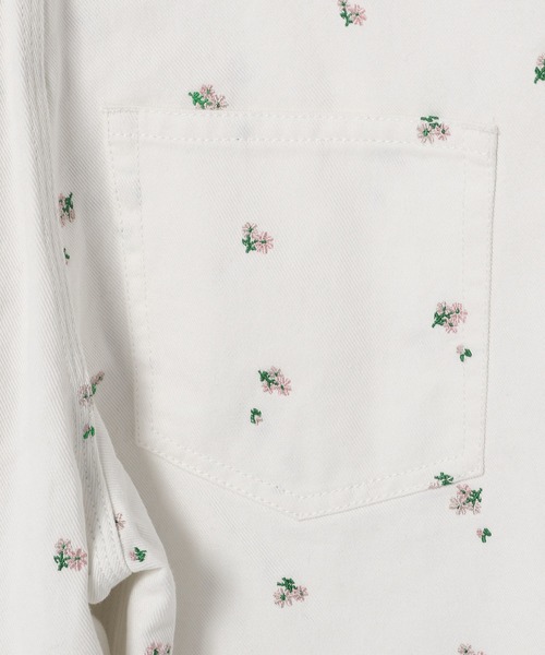 LOWRYS FARM(ローリーズファーム)の「フラワーオーバーオール 260005(サロペット/オーバーオール・キッズ・オフホワイト・150cm/140cm/130cm/120cm/110cm)」の8枚目の写真