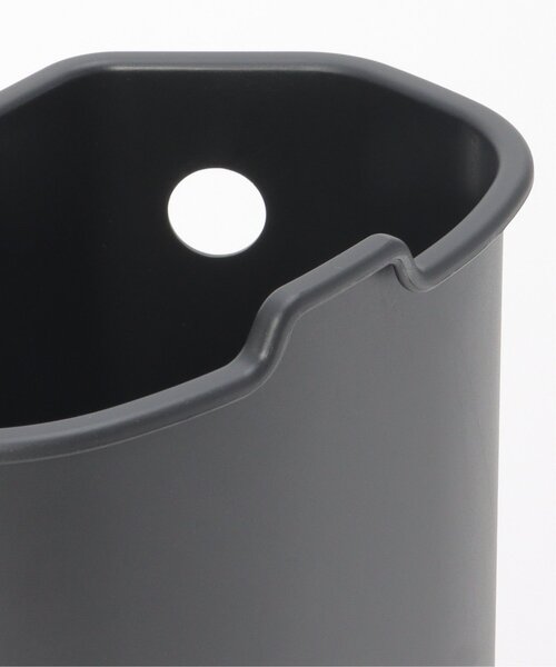 notch.(ノッチ)の「セパレ・ペダルビン 2分別ゴミ箱 5L(ダストボックス・レディース・オフホワイト/ベージュ/グリーン・ONESIZE)」の9枚目の写真
