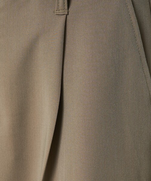 FREAK'S STORE（フリークスストア）の「限定展開　タックストレートパンツ（セット対応）（スラックス・レディース・ナチュラル/チャコール/ベージュ/ブラック・SMALL/MEDIUM）」の5枚目の写真