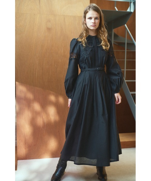 Bibi Lace-trimmed dress 切り替えレースドレス（ワンピース