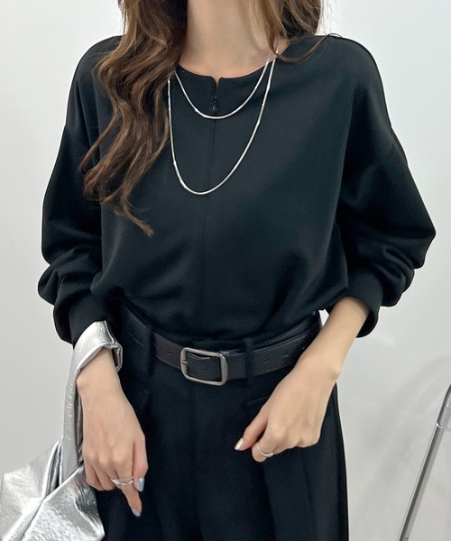 Futier land(フューティアランド)の「ライトダンボールフロントzip付トップス/2WAY(Tシャツ/カットソー・レディース・ブラック/ホワイト/グレイッシュベージュ・MEDIUM/LARGE)」の11枚目の写真