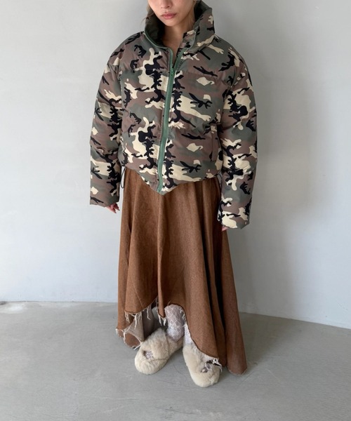 SANSeLF(サンセルフ)の「【SANSeLF】 カモフラージュショートダウンジャケット ドローコード クロップド丈 sanw25a007(ダウンジャケット/コート・レディース・カモフラージュ・FREE)」の18枚目の写真