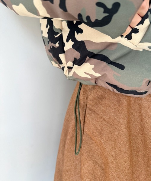 SANSeLF(サンセルフ)の「【SANSeLF】 カモフラージュショートダウンジャケット ドローコード クロップド丈 sanw25a007(ダウンジャケット/コート・レディース・カモフラージュ・FREE)」の9枚目の写真