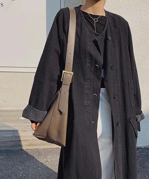 c.u.l(シーユーエル)の「大容量 斜め掛け メッセンジャー ショルダーバッグ cula1079(ショルダーバッグ・レディース・アイボリー/ブラック/ブラウン/グレー/レッド・FREE)」の11枚目の写真