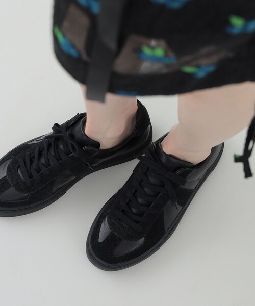 CAROLINA GLASER（カロリナ グレイサー）の「ALTERUM / ジャーマンA/T（スニーカー・レディース・ブラック/ホワイト・4/5/6）」の3枚目の写真