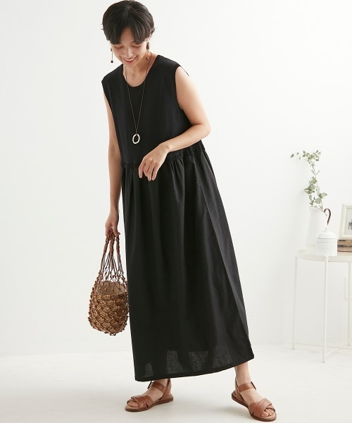 SMILE LAND（スマイルランド）の「異素材ドッキングワンピース＜大きいサイズ有＞【Otona Purete】（ワンピース・レディース・ブラック/キナリ・3L/M/L/LL）」の2枚目の写真