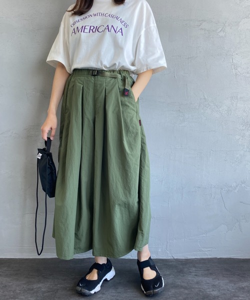 Gramicci（グラミチ）の「[GRAMICCI/グラミチ] ナイロンフレアイージーパンツ（その他パンツ・レディース・ライトグレー/キャメル/ブラック/オリーブ・S/M）」の16枚目の写真