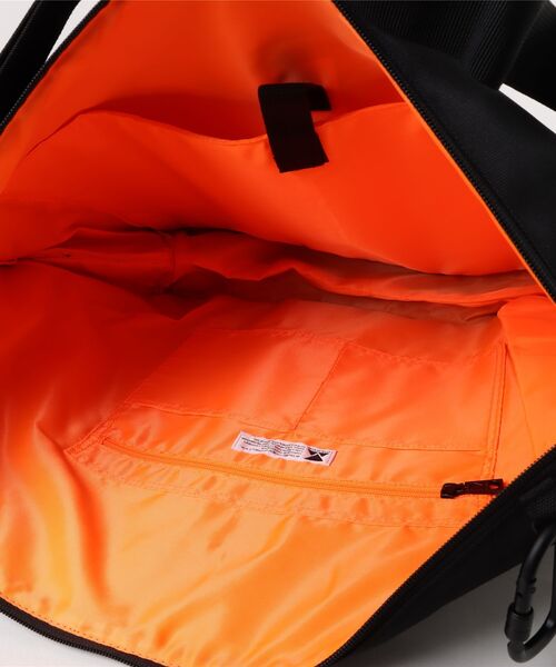 MAKAVELIC（マキャベリック）の「【RS】【MAKAVELIC】URBAN MESSENGER BAG（ショルダーバッグ・メンズ・ブラック・FREE）」の4枚目の写真