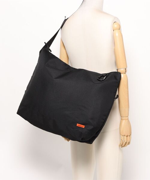 MAKAVELIC（マキャベリック）の「【RS】【MAKAVELIC】URBAN MESSENGER BAG（ショルダーバッグ・メンズ・ブラック・FREE）」の5枚目の写真