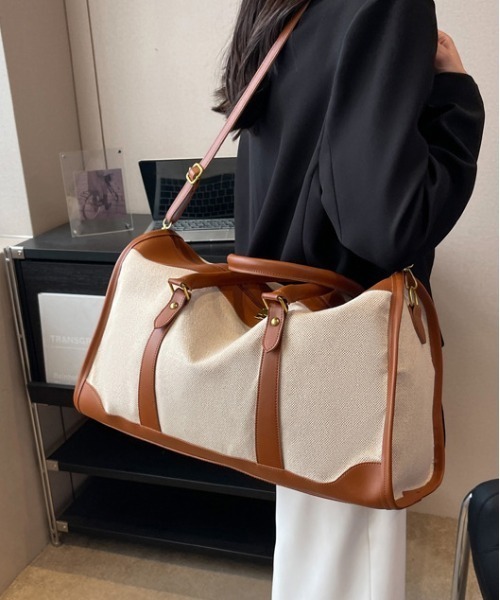 gossip！ロサンゼルス（ゴシップロサンゼルス）の「2WAY配色ボストンバッグ 多機能 大容量  ストラップ付  《通勤・通学に！》 Y2K（ボストンバッグ・レディース・ブラック/ブラウン・FREE）」の6枚目の写真