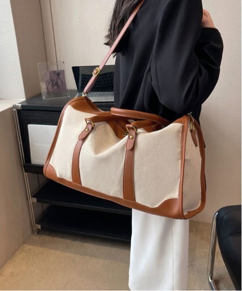 gossip！ロサンゼルス（ゴシップロサンゼルス）の「2WAY配色ボストンバッグ 多機能 大容量  ストラップ付  《通勤・通学に！》 Y2K（ボストンバッグ・レディース・ブラック/ブラウン・FREE）」の4枚目の写真