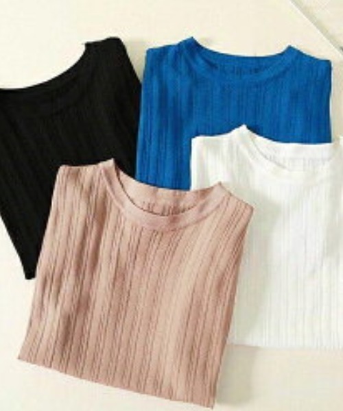 maison de LATIR(メゾンドラティール)の「《重ね着にも活躍》微厚素材の夏服フレンチスリーブ半袖サマーニット(Tシャツ/カットソー・レディース・ブラック/オフホワイト/ブルー/ブラウン/レッド・ONE SIZE)」の10枚目の写真