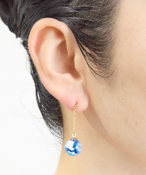 gargle(ガーグル)の「gargle ガーグル:サイエンスシリーズ ミニ空もよう 虹 雲 ピアス(ピアス(両耳用)・レディース・ブルー/ライトブルー・FREE)」の5枚目の写真