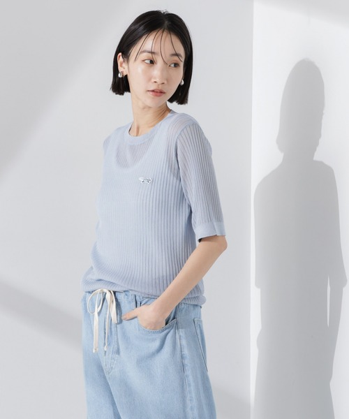 PENNEYS(ぺニーズ)の「PENNEYS別注TheFOXシアーリブニットトップス(ニット/セーター・レディース・アイボリー/ブラック/ブルー・FREE)」の4枚目の写真