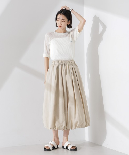 PENNEYS(ぺニーズ)の「PENNEYS別注TheFOXシアーリブニットトップス(ニット/セーター・レディース・アイボリー/ブラック/ブルー・FREE)」の17枚目の写真