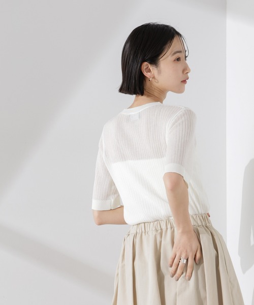 PENNEYS(ぺニーズ)の「PENNEYS別注TheFOXシアーリブニットトップス(ニット/セーター・レディース・アイボリー/ブラック/ブルー・FREE)」の13枚目の写真