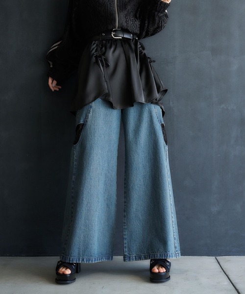 HARE(ハレ)の「カットアウトレースデニムパンツ(HARE)(デニムパンツ・レディース・ブルー/ブラック・FREE)」の16枚目の写真