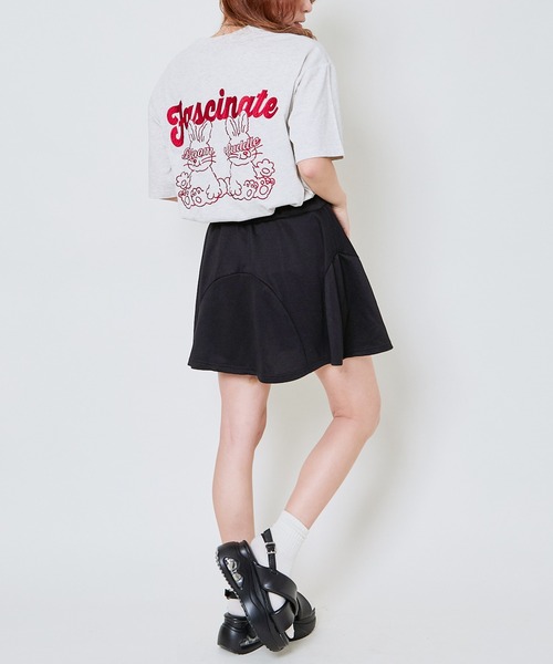 GORGE(ゴージ)の「《ゆるロゴ×うさぎ刺しゅう》ルーズシルエットT/ユニセックスOK(Tシャツ/カットソー・レディース・オフホワイト/スミクロ/オートミール/ボルドー/ブルー/ブラウン・F)」の12枚目の写真