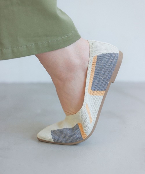 studio CLIP（スタディオクリップ）の「【ウォッシャブル/軽量】洗えるニットパンプス（パンプス・レディース・その他3/オレンジ/ブラック/その他4・X-LARGE/MEDIUM/LARGE）」の22枚目の写真